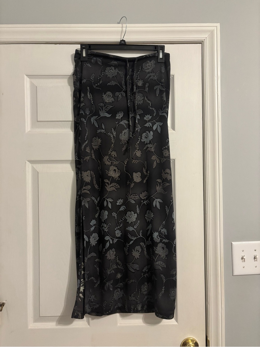 My Michelle Vintage Style Dark Floral Chiffon Skirt